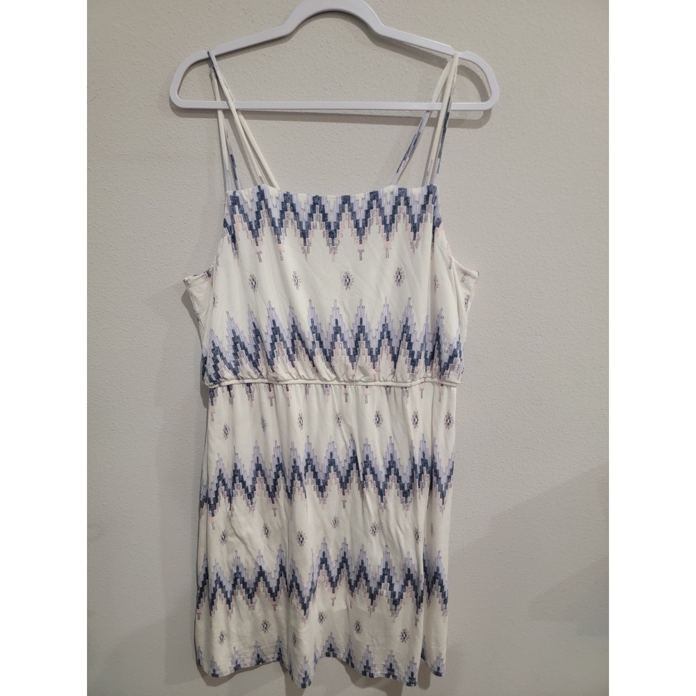 Skies Are Blue Dylan Women's XL  Boho Dress White Purple, Rayon, Stretch Strappy